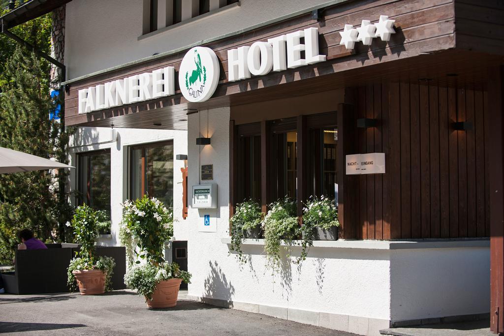 Hotel Falknerei Galina Malbun Exteriör bild